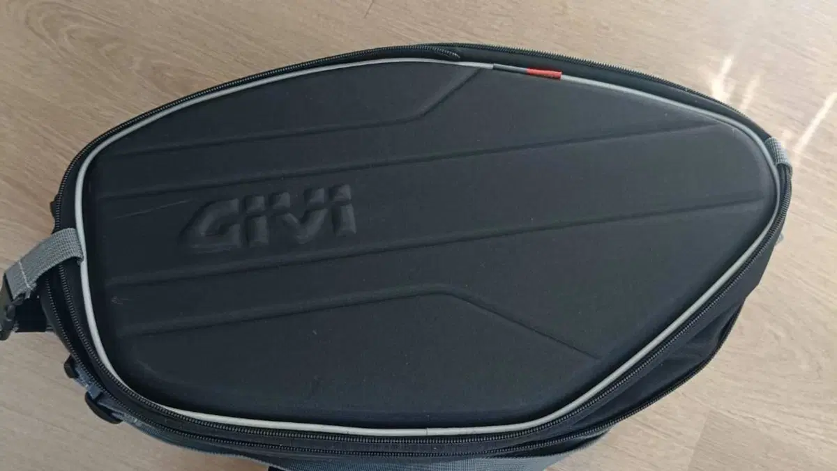 Moto Morini X-Cape 650 (2021 - 26)  (7)
