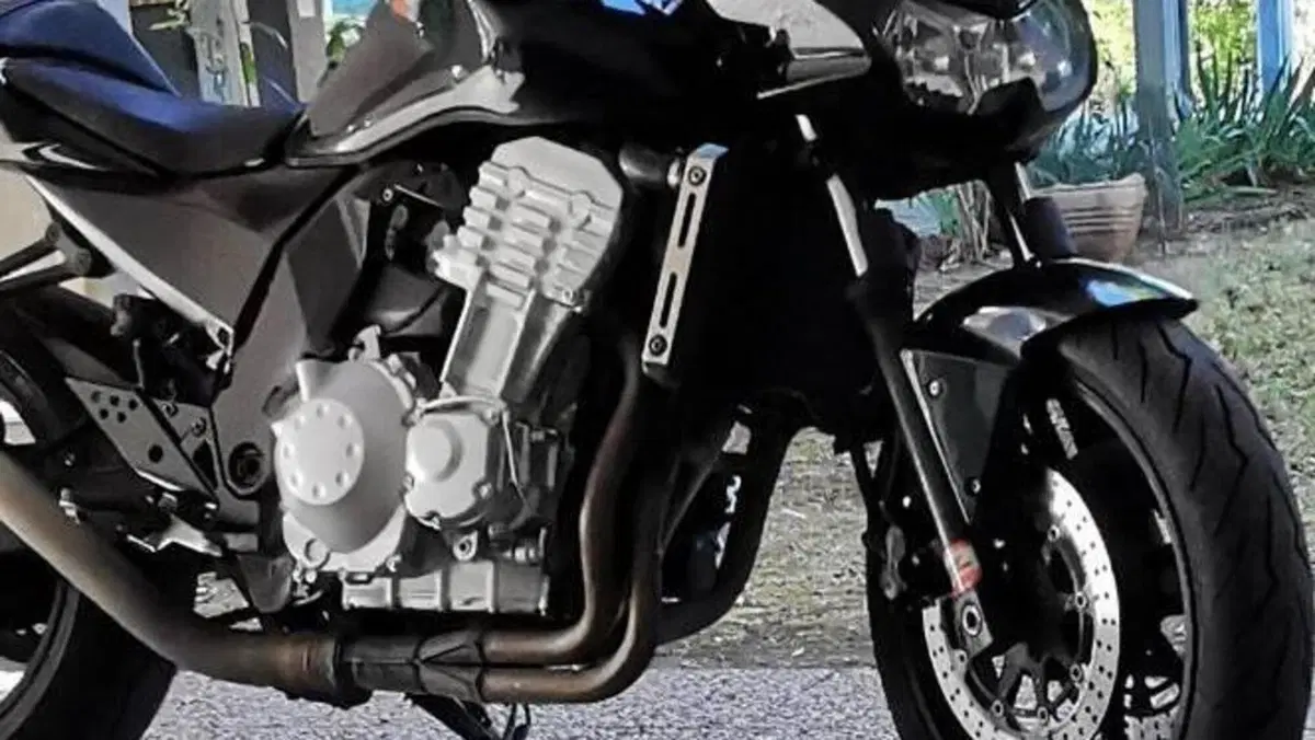 Kawasaki Z 750 (2003 - 06) 