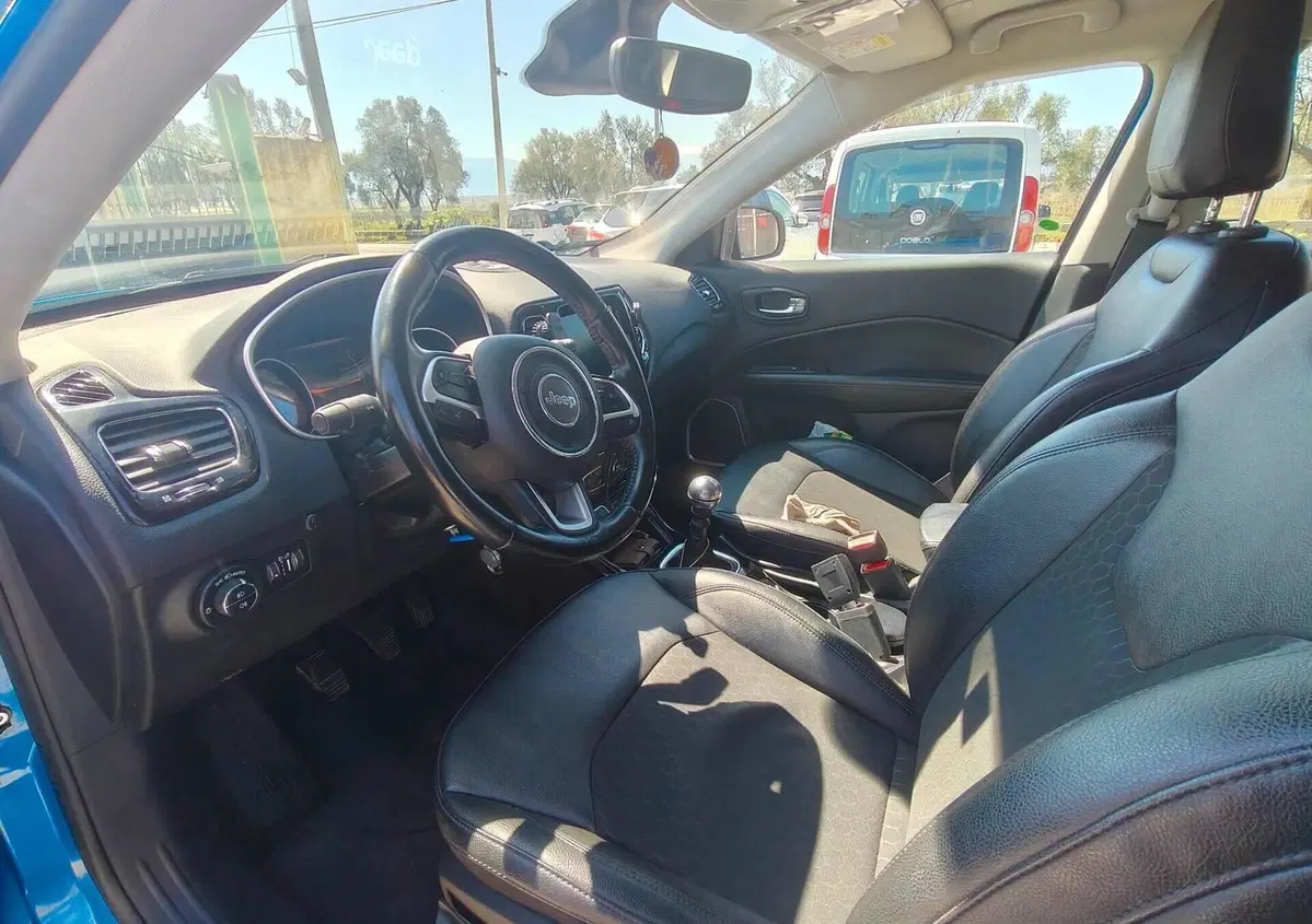 Jeep Compass 1.6 Multijet II 2WD Night Eagle (2)
