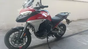 Ducati Multistrada V4 S (2021 - 24)  (2)