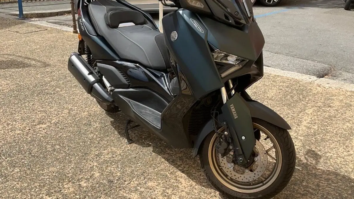 Yamaha X-Max 300 Tech Max (2021 - 24) 
