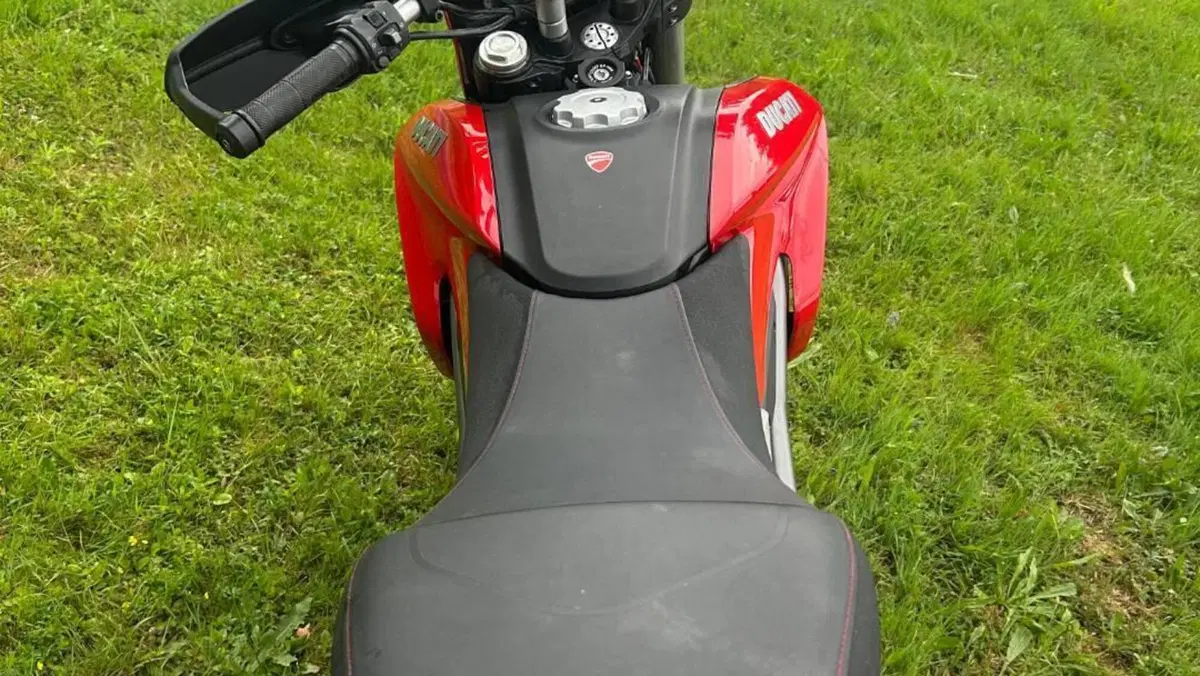 Ducati Hypermotard 821 (2013 - 15)  (3)