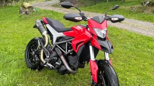 Ducati Hypermotard 821 (2013 - 15)  (13)