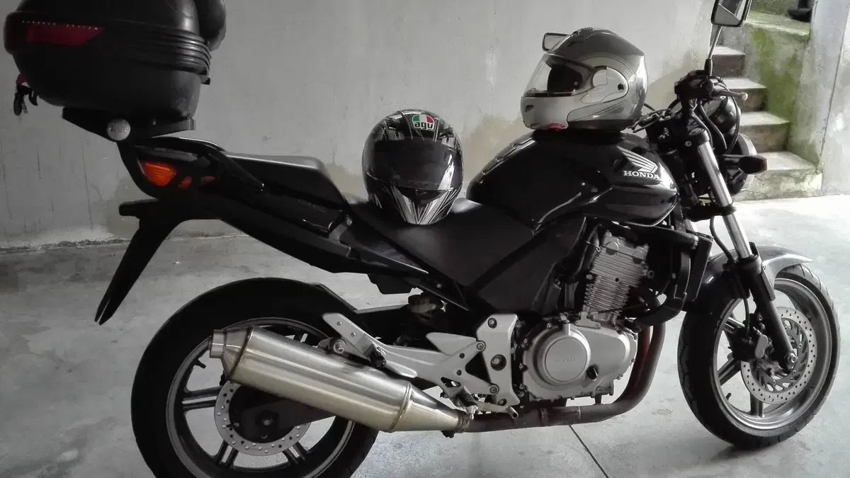 Honda CBF 500  (3)