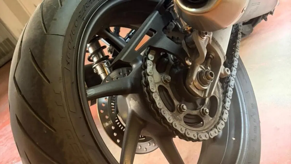 Triumph Speed Twin 1200 (2021 - 24)  (5)
