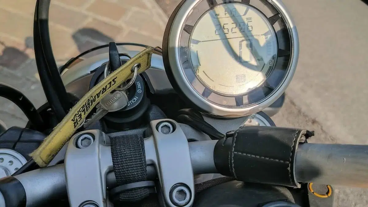 Ducati Scrambler 800 Classic (2017 - 18)  (10)
