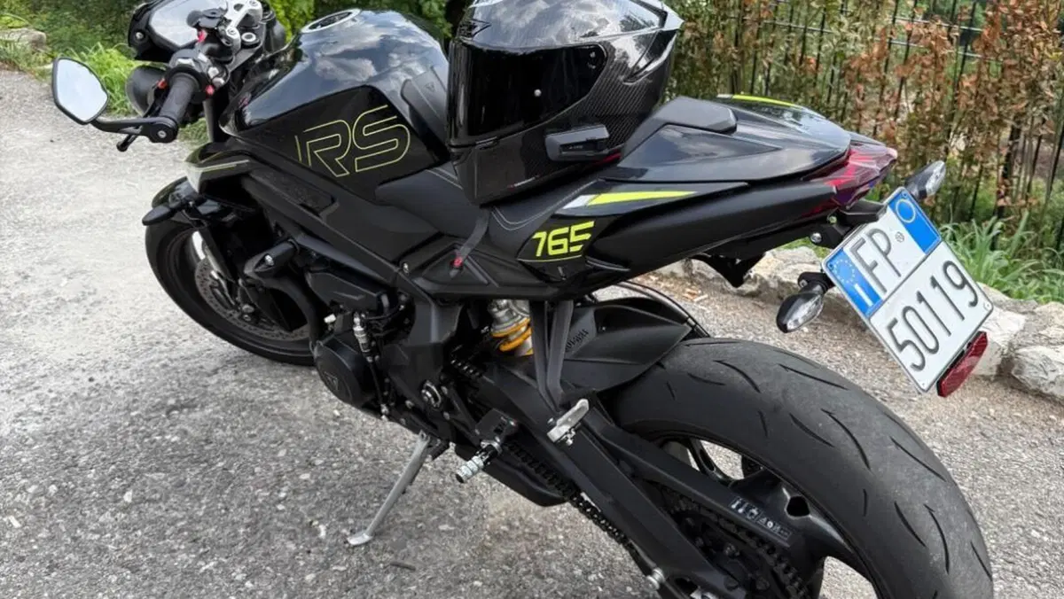 Triumph Street Triple 765 RS (2023 - 26)  (4)