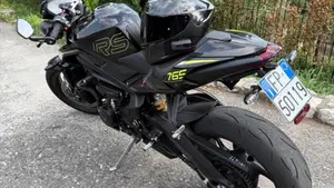 Triumph Street Triple 765 RS (2023 - 26)  (4)