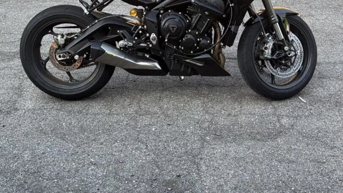 Triumph Street Triple 765 RS (2023 - 26)  (6)