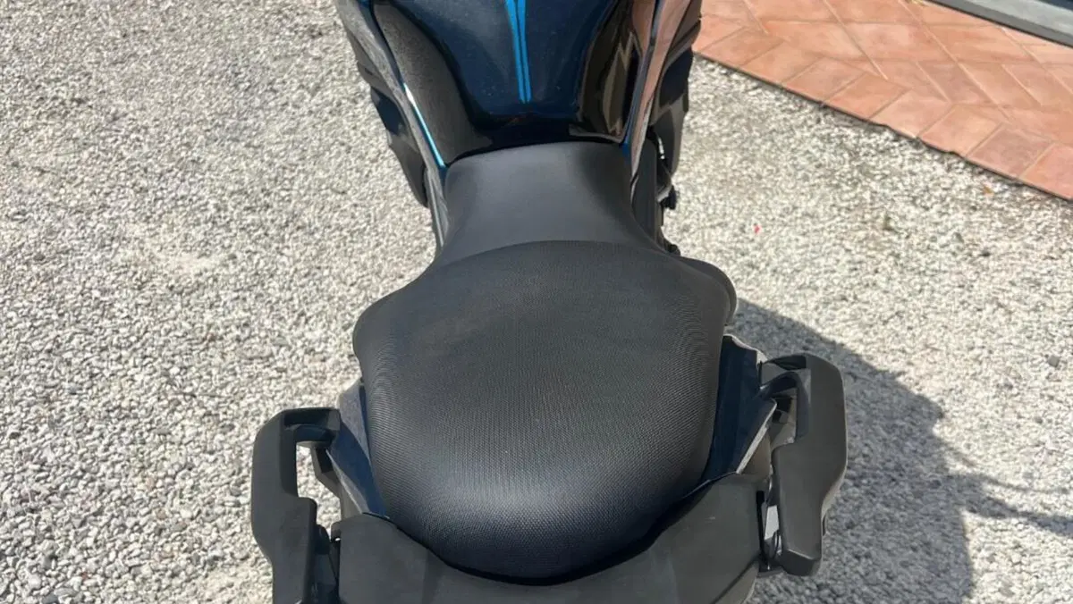 Kawasaki Versys 650 (2025 - 26)  (5)