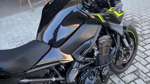 Kawasaki Z 900 (2021 - 24)  (4)