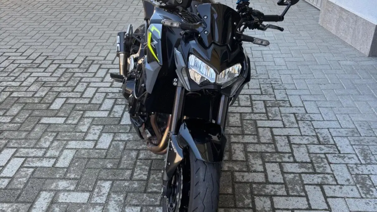 Kawasaki Z 900 (2021 - 24)  (10)