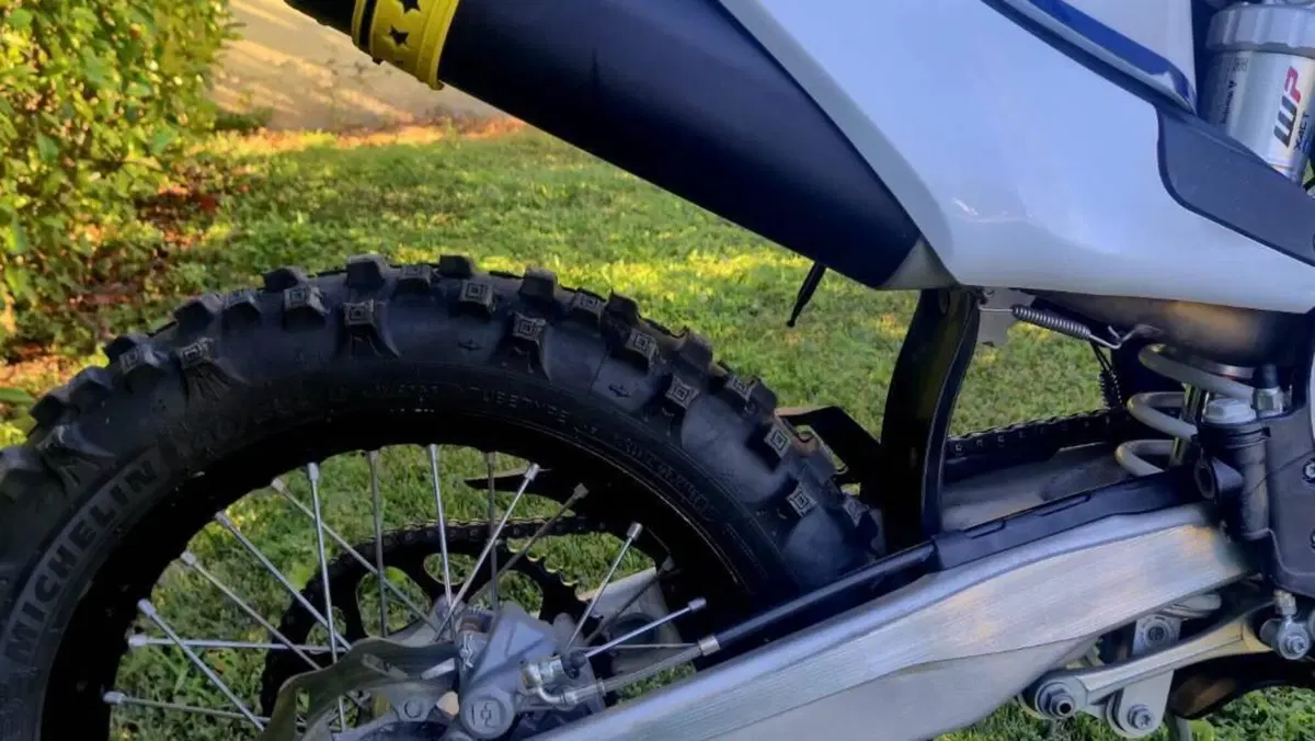 Husqvarna FE 450 (2022)  (5)