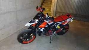 Ducati Hypermotard 950 RVE (2022 - 25)  (3)