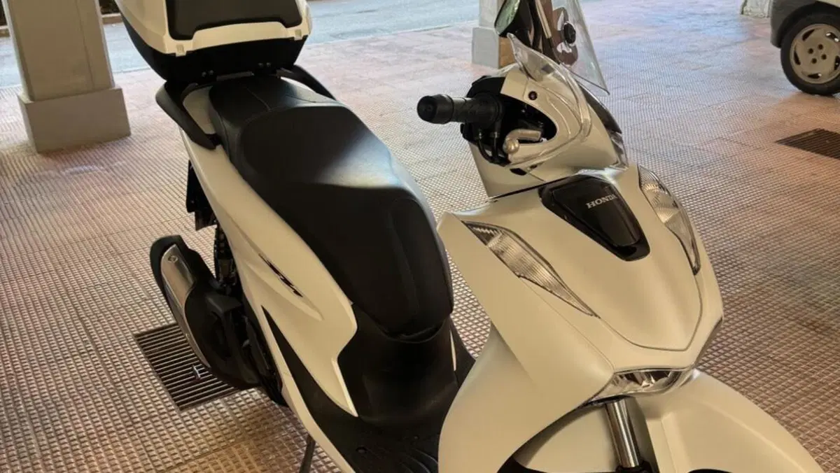 Honda SH 125i (2024 - 25)  (4)