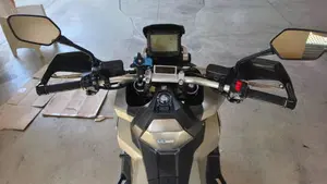 Honda X-ADV 750 (2018 - 20)  (2)