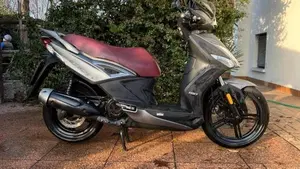 Kymco Agility 150i R16 + ABS (2017 - 20)  (4)
