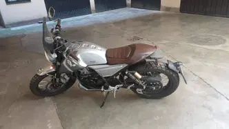 FB Mondial HPS 300 (2017 - 19) usata
