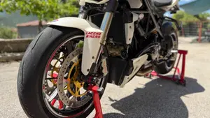 Ducati Streetfighter (2009 - 12)  (12)