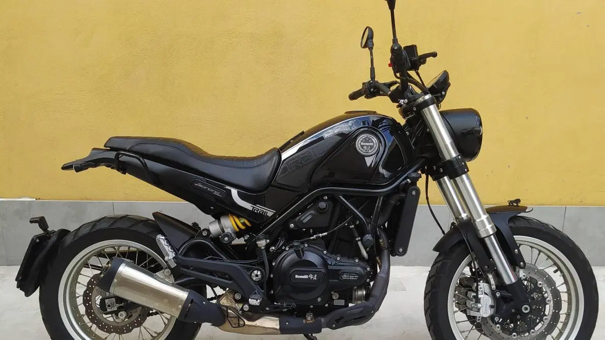 Benelli Leoncino 500 Trail (2021 - 26)  (2)