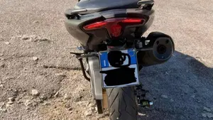 Yamaha T-Max 560 Tech Max (2021)  (2)