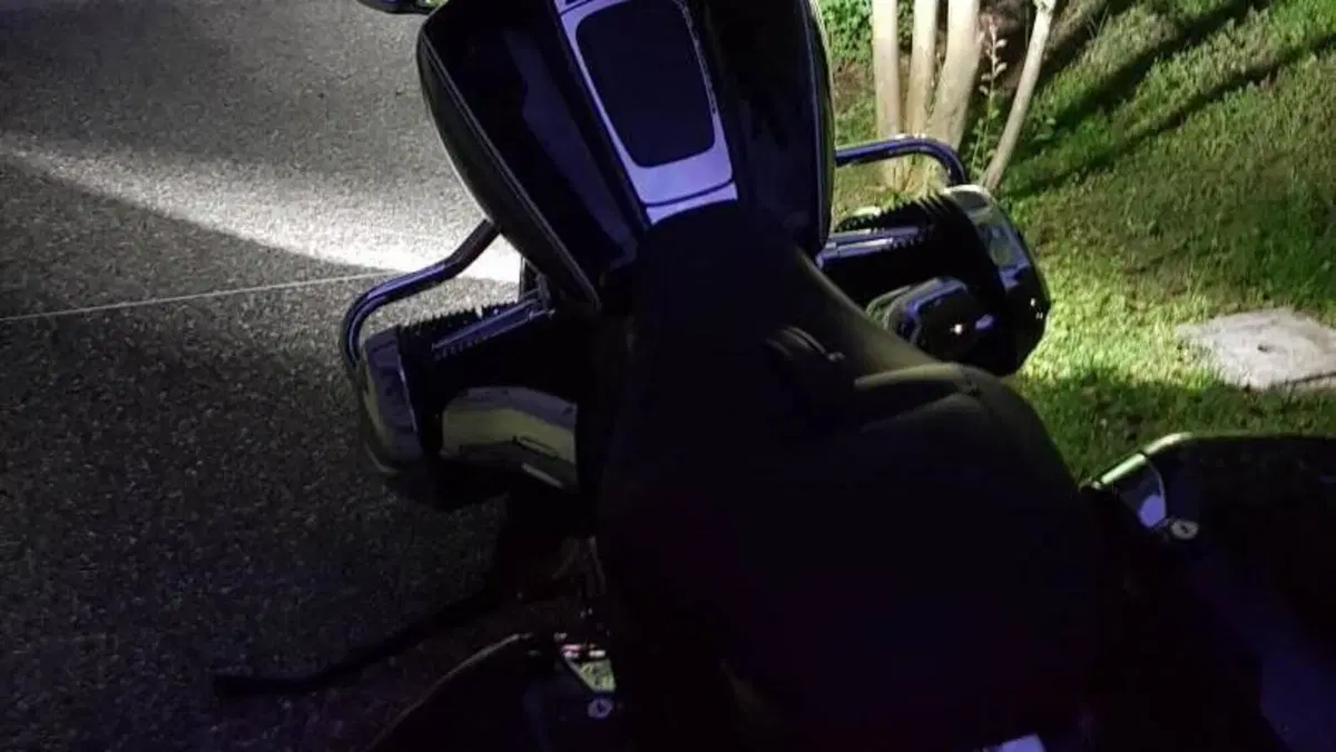Bmw R 18 B (2021 - 24)  (2)