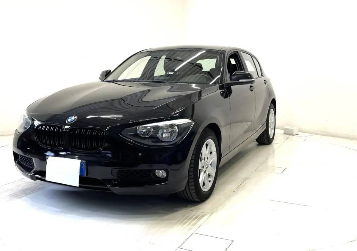 BMW Serie 1 5p. 118d 5p. Business (3)