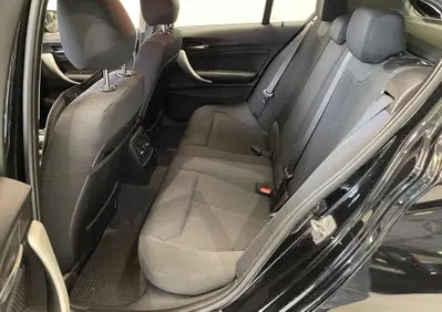 BMW Serie 1 5p. 118d 5p. Business (6)
