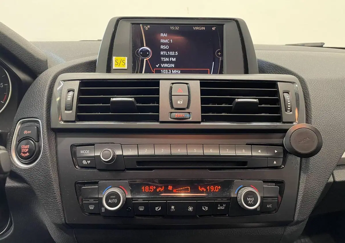 BMW Serie 1 5p. 118d 5p. Business (9)