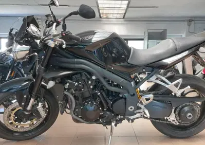 Triumph Speed Triple 1050 (2005 - 11) - Annuncio 10059433