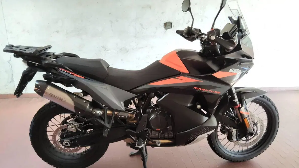 KTM 890 Adventure (2023 - 26)  (2)