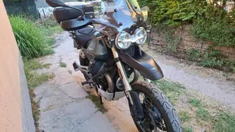 Moto Guzzi V85 TT Travel (2021 - 23) usata