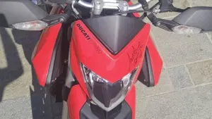 Ducati Hypermotard 821 (2013 - 15)  (2)
