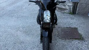 Kawasaki ER-6N (2005 - 08)  (2)
