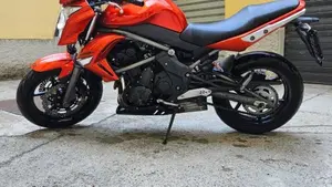 Kawasaki ER-6N (2009 - 11) 
