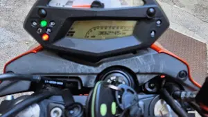 Kawasaki ER-6N (2009 - 11)  (6)