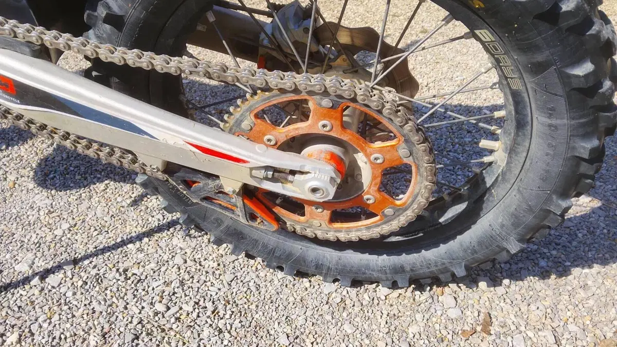 KTM 250 EXC TPI Six Days (2023)  (5)