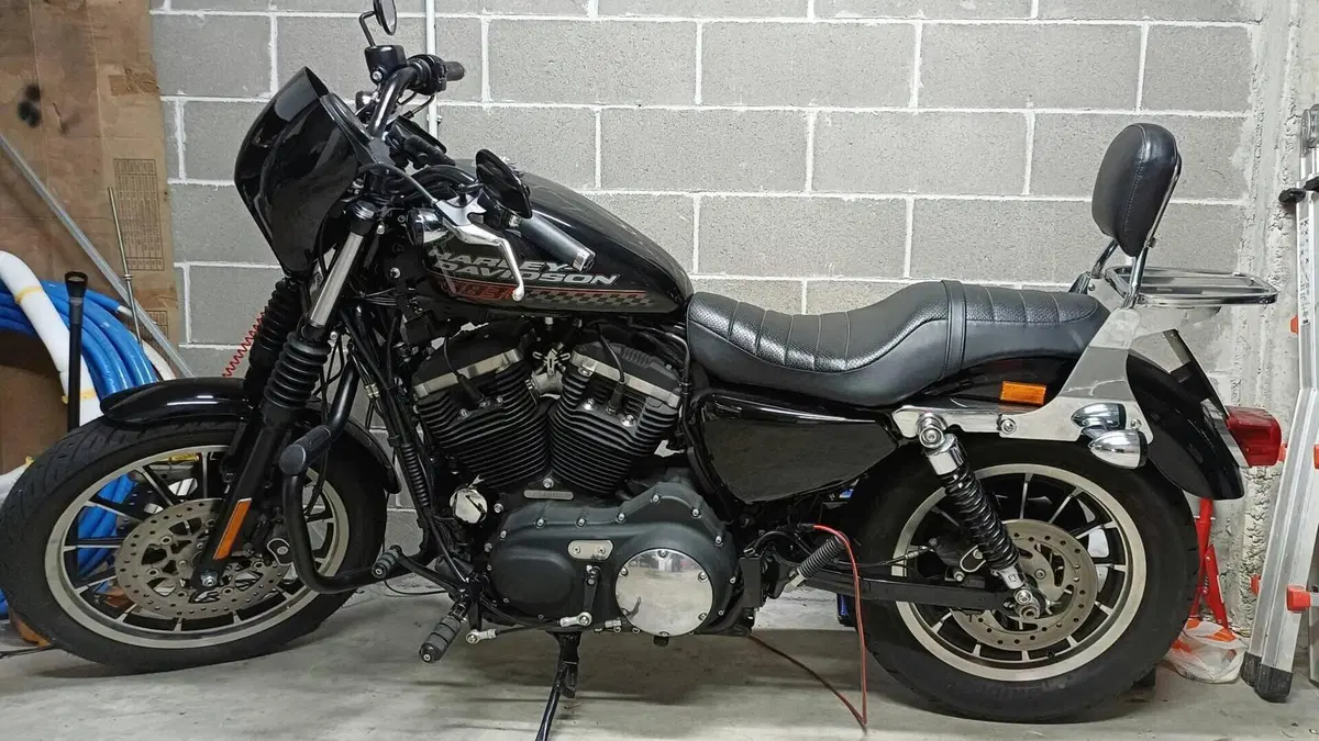 Harley-Davidson 883 R (2008 - 16) - XL 883R  (9)