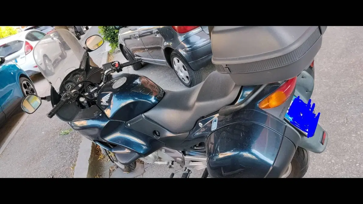 Honda Deauville 650 (1998 - 01)  (2)