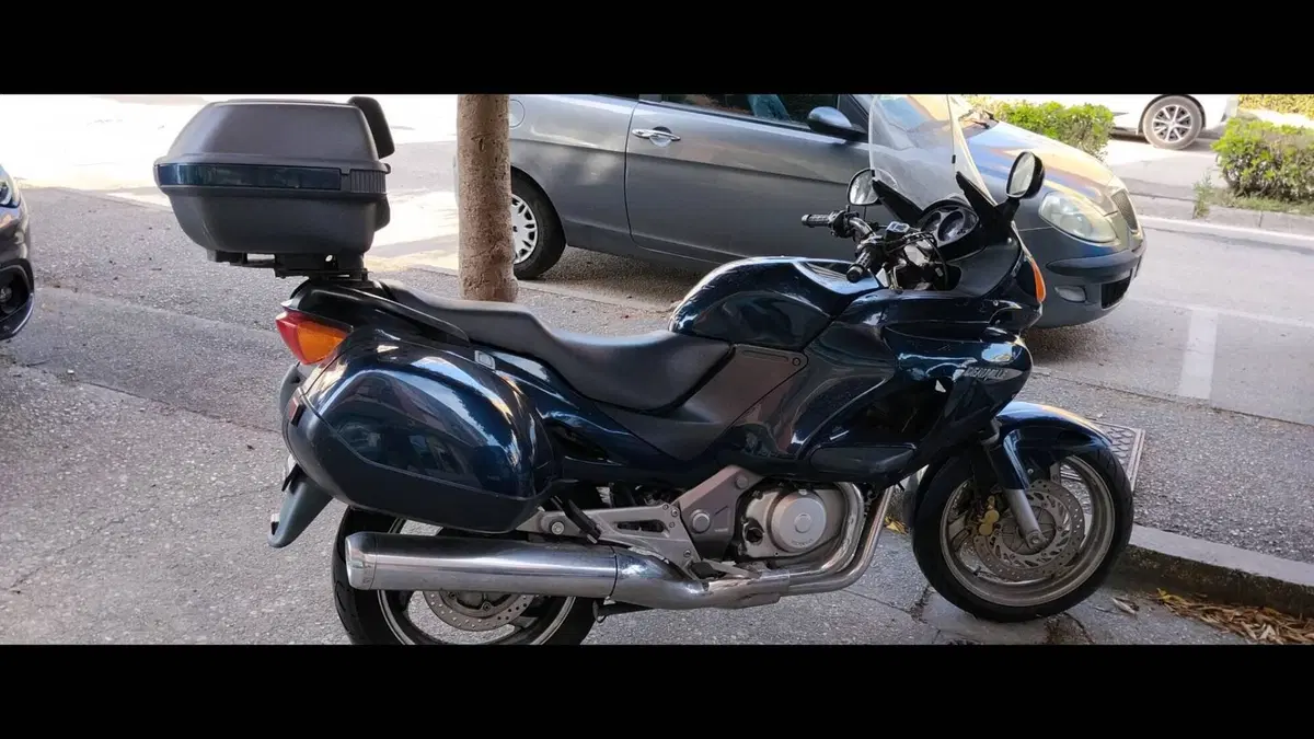 Honda Deauville 650 (1998 - 01)  (3)