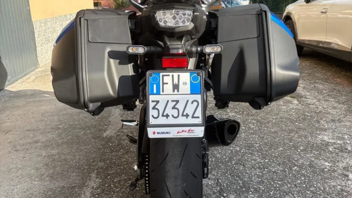 Suzuki GSX-S1000GX Top (2026)  (2)