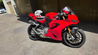 Ducati Panigale V2 S (2025 - 26)