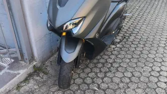Yamaha T-Max 560 Tech Max (2020) usata