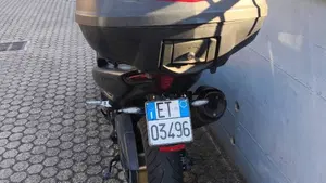 Yamaha T-Max 560 Tech Max (2020)  (3)