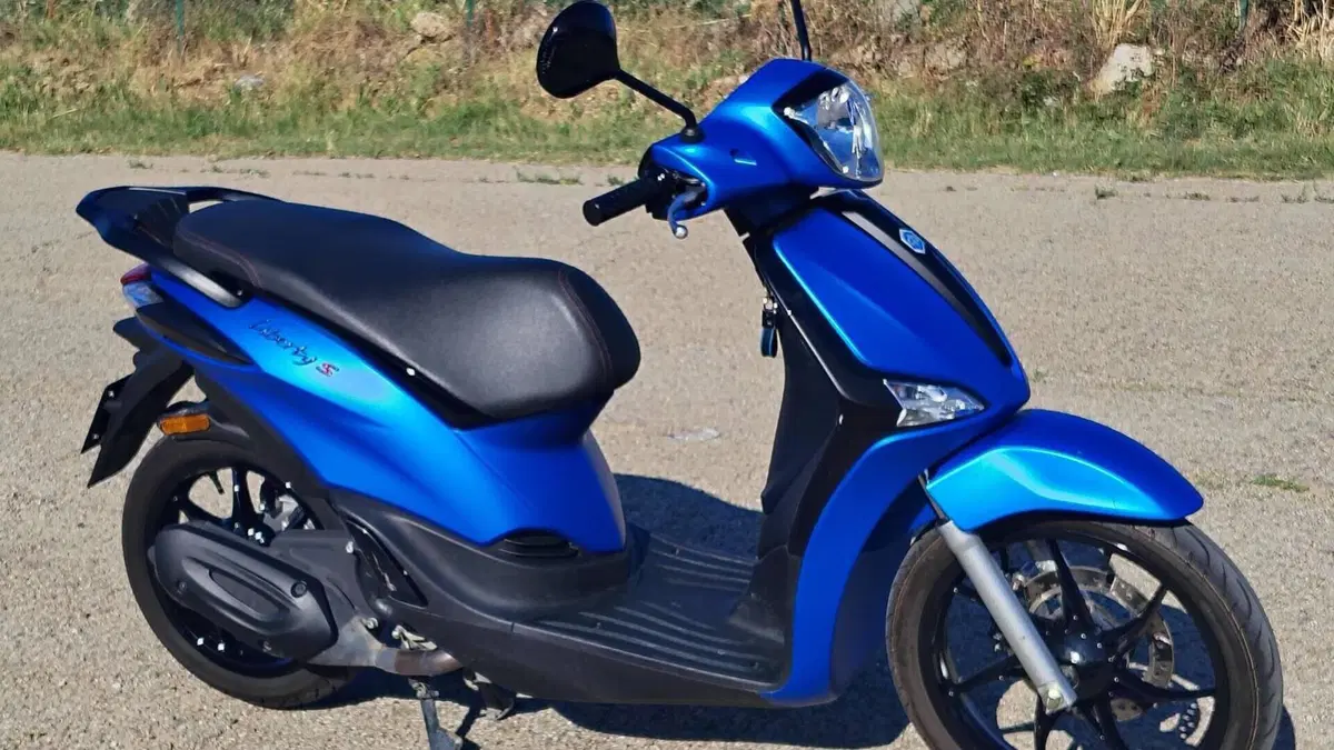 Piaggio Liberty S 50 4T (2020)  (2)