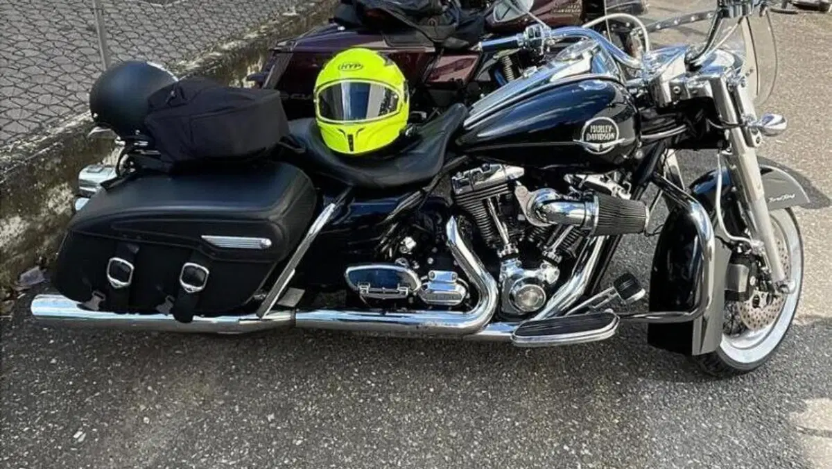 Harley-Davidson 1584 Road King Classic (2007 - 11) - FLHRCI  (13)