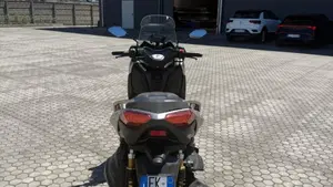 Yamaha X-Max 400 ABS (2017 - 20)  (3)