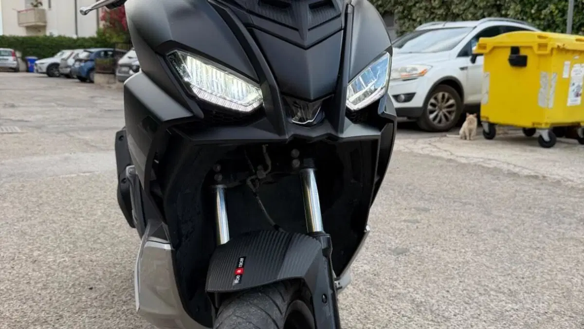 Aprilia SR GT 125 (2022 - 24)  (5)