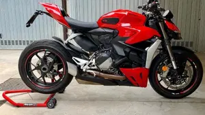 Ducati Streetfighter V2 (2022 - 24)  (3)