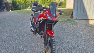 Moto Morini X-Cape 650 Gold Wheels Edition (2022 - 26)  (6)